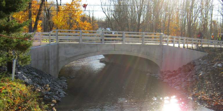 Alden-Crittenden Road Bridge over Spring Brook